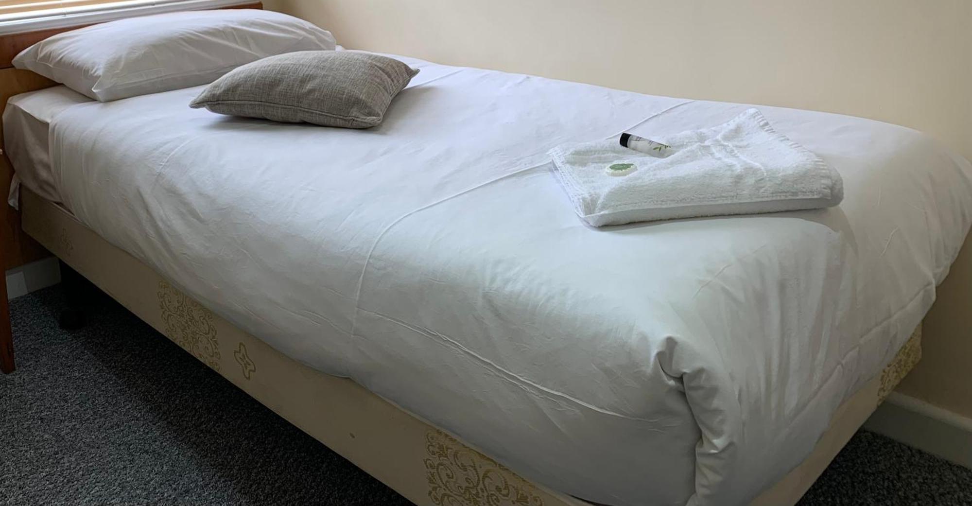 Sterling Lodge Hotel イーストボーン エクステリア 写真
